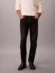 Classic Tapered Jeans
