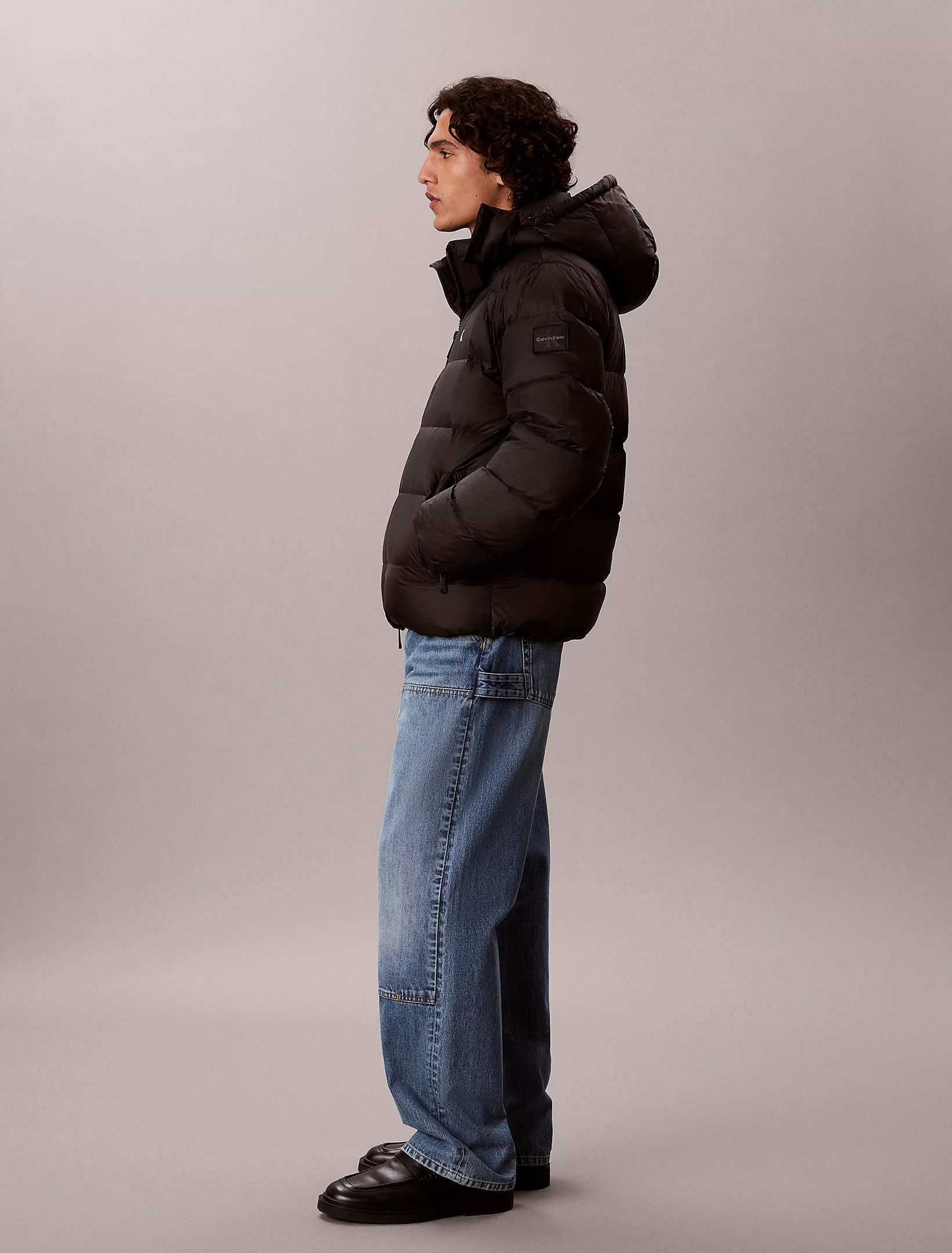 CALVIN KLEIN JEANS - Nylon Zip Off Hood Puffer