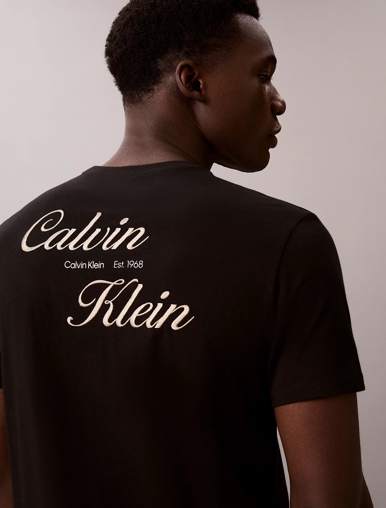 CALVIN KLEIN JEANS - Embroidered Logo T-shirt