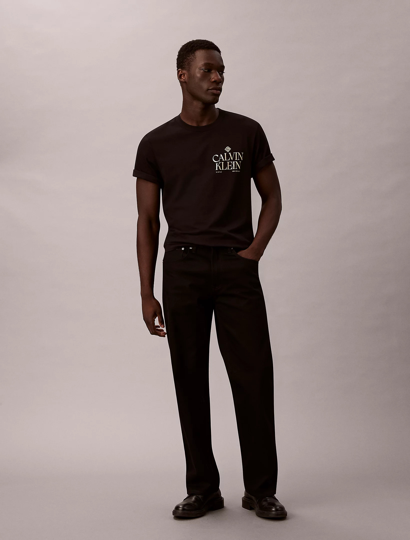 CALVIN KLEIN JEANS - Logo Roses Graphic Classic T-Shirt