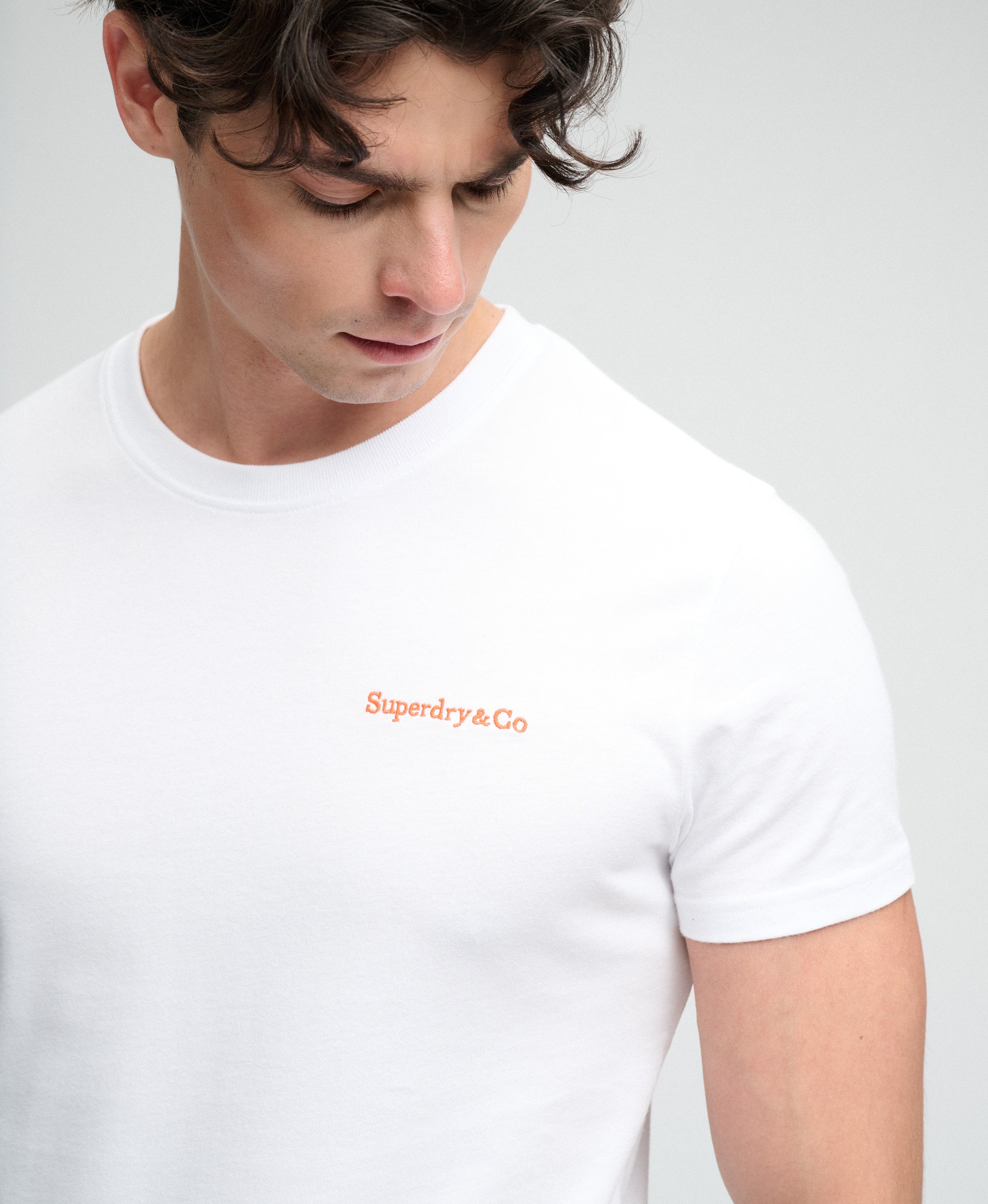 SUPERDRY - Essential Company Logo Tee