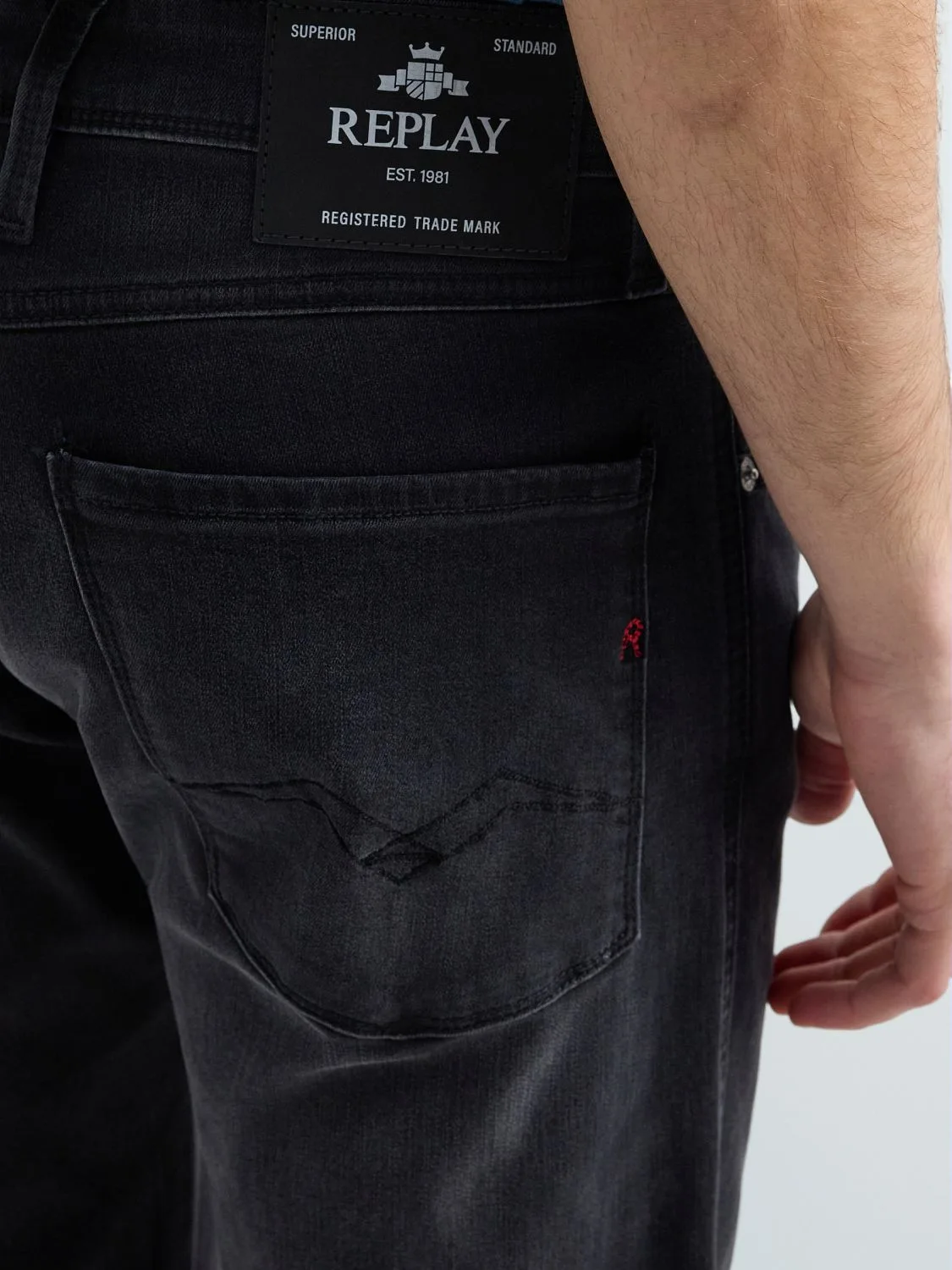 REPLAY - Anbass Slim-Fit Jeans
