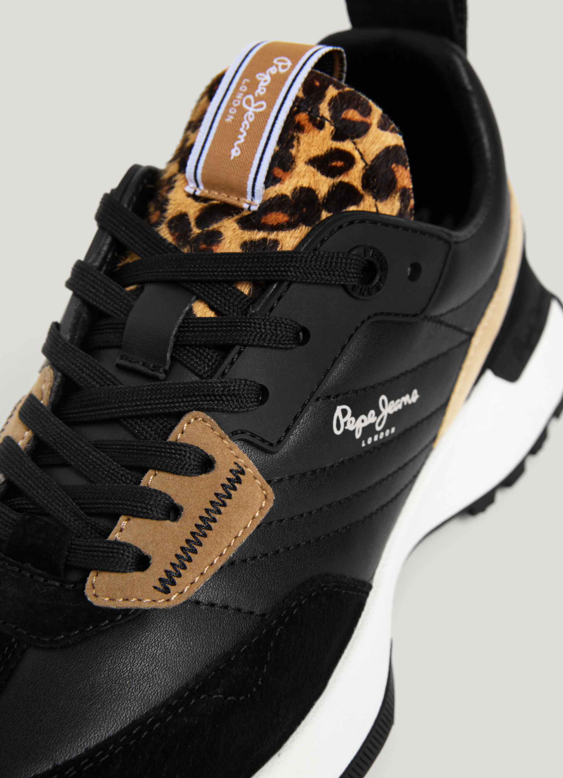 PEPE JEANS - Lucky Fierce