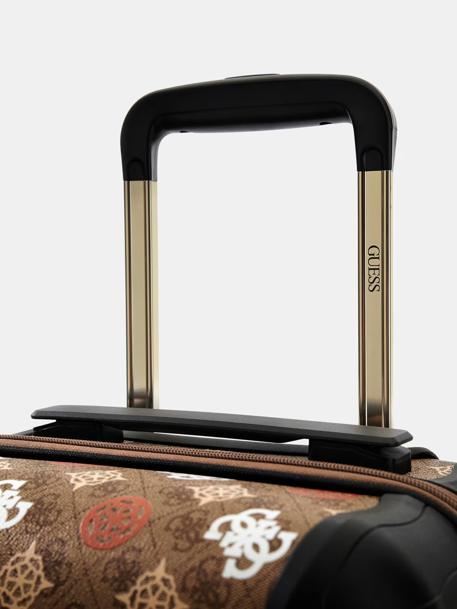 GUESS - Eliette Logo 18 In 8-Wheeler