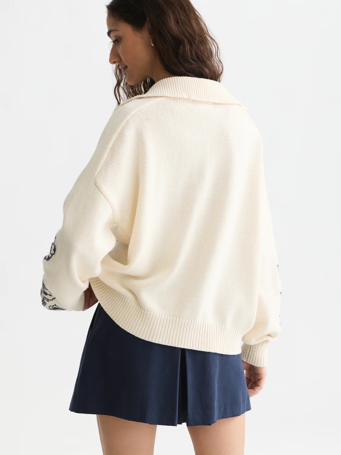 SCOTCH & SODA - Scotch & Soda x Royal Delft Embroidered Oversized Pullover