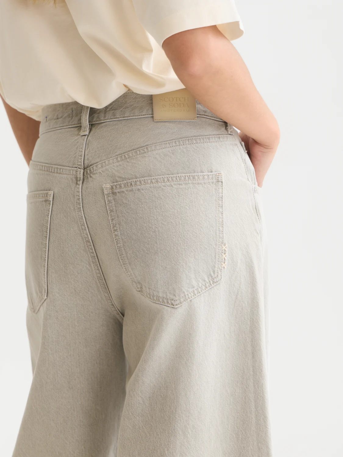 SCOTCH & SODA - Eve Barrel Leg Denim