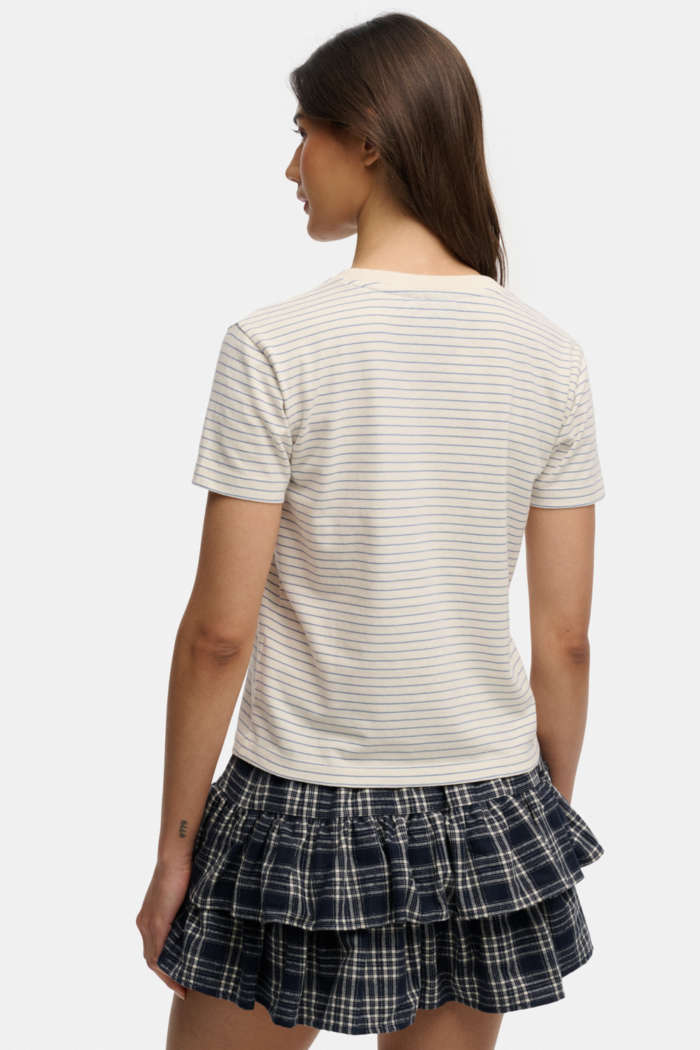 SUPERDRY - D2 Essential Logo Fitted Tee