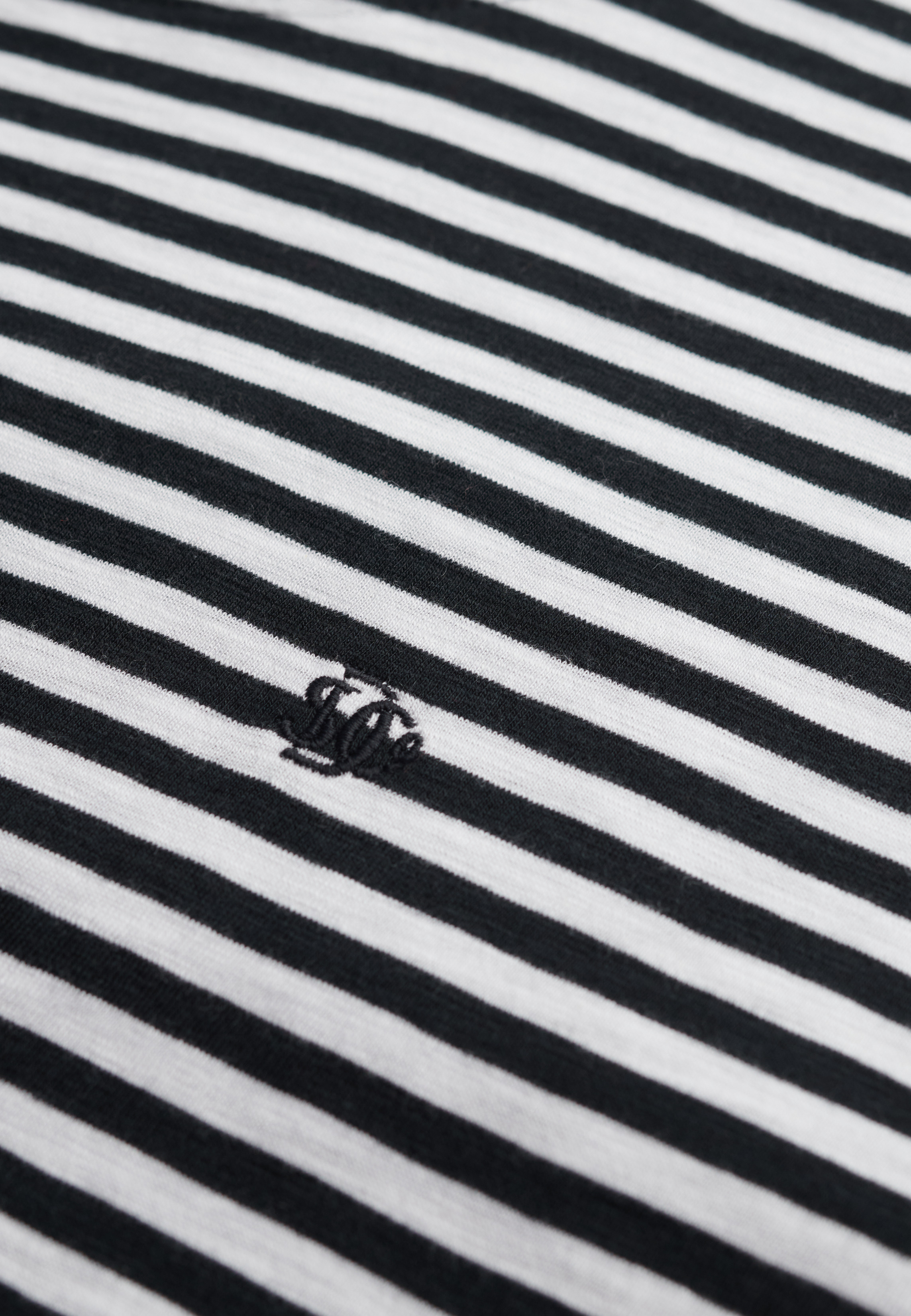 SUPERDRY - D2 Studios Crew Tee