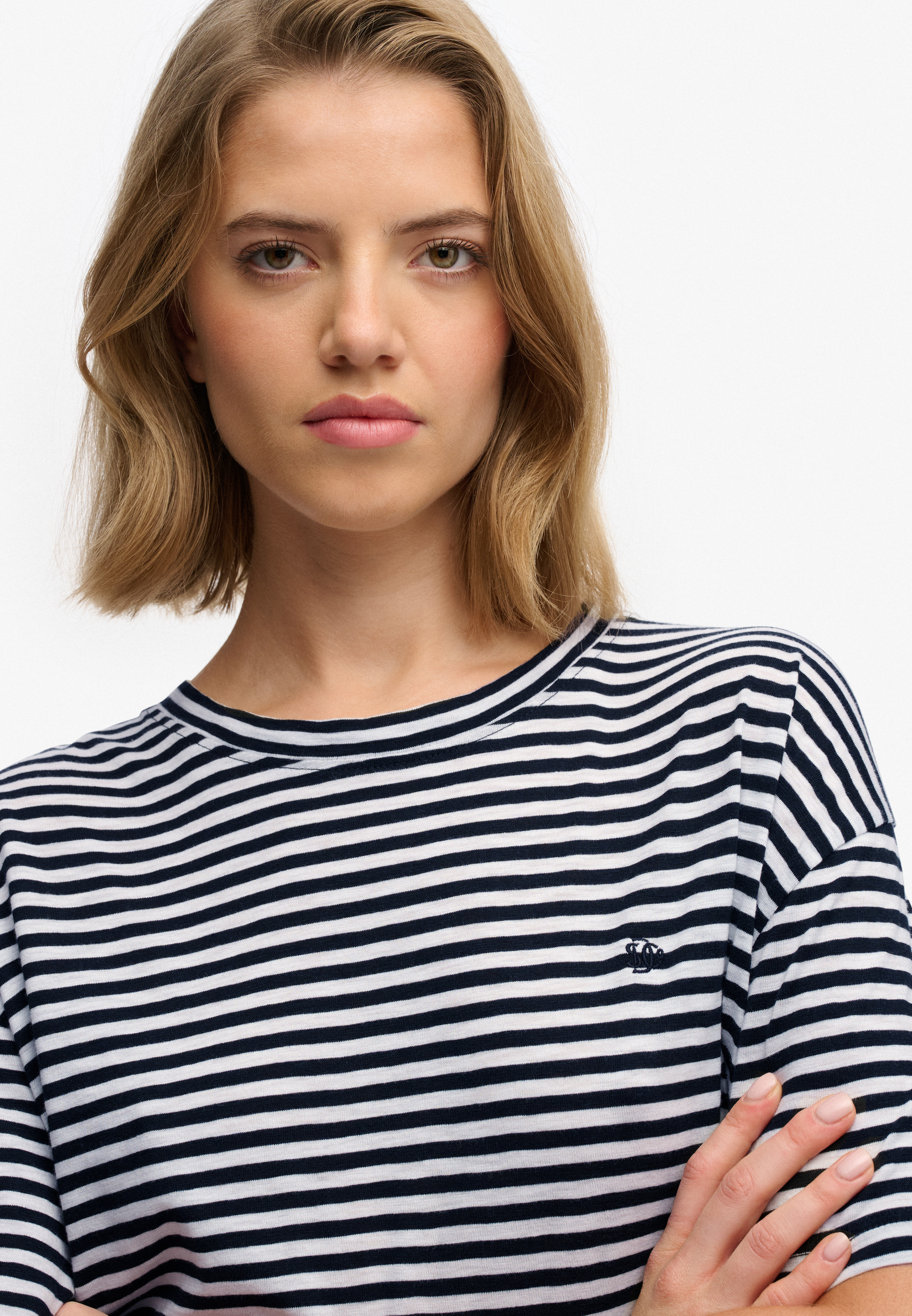 SUPERDRY - D2 Studios Crew Tee