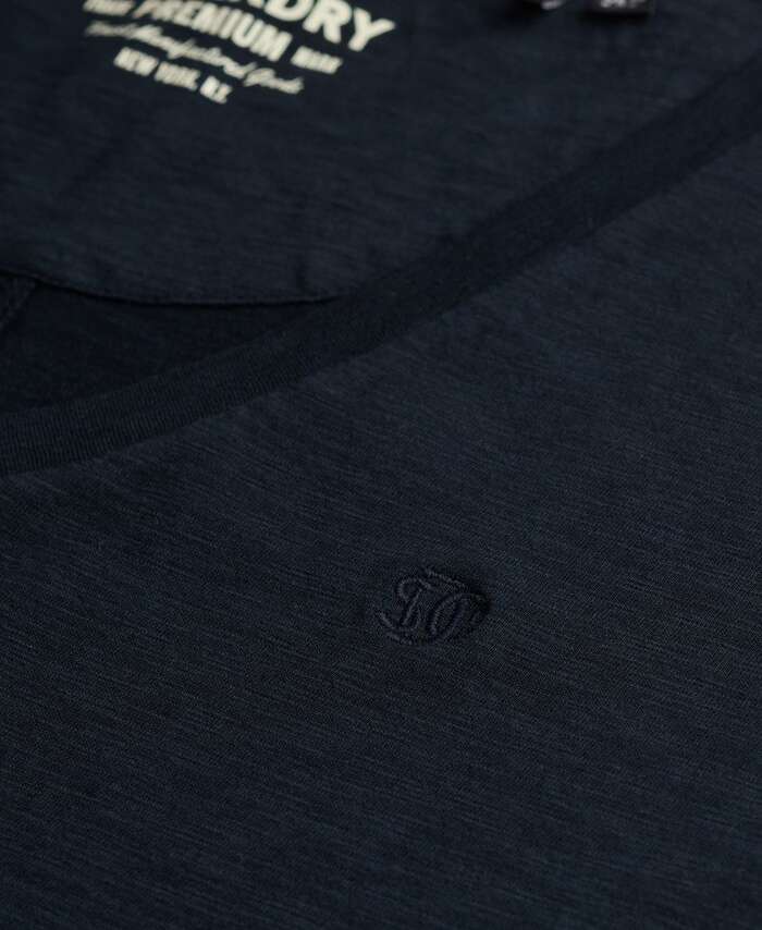 SUPERDRY - Studios Slub Embroidered  V-Tshirt