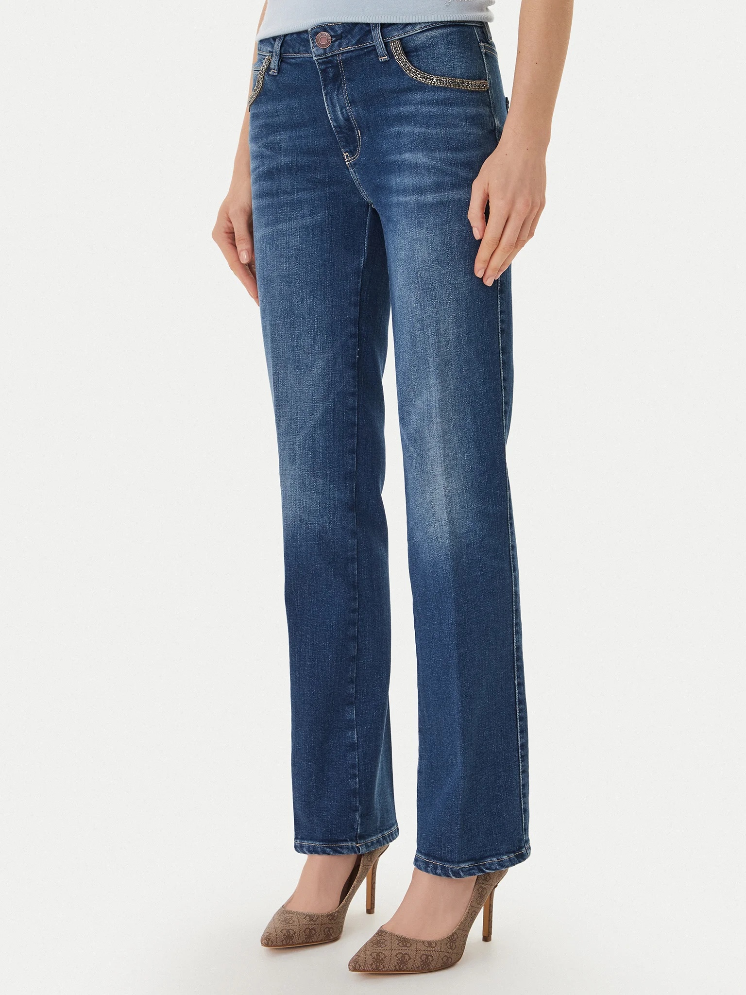 GUESS - Sexy Straight Jeans