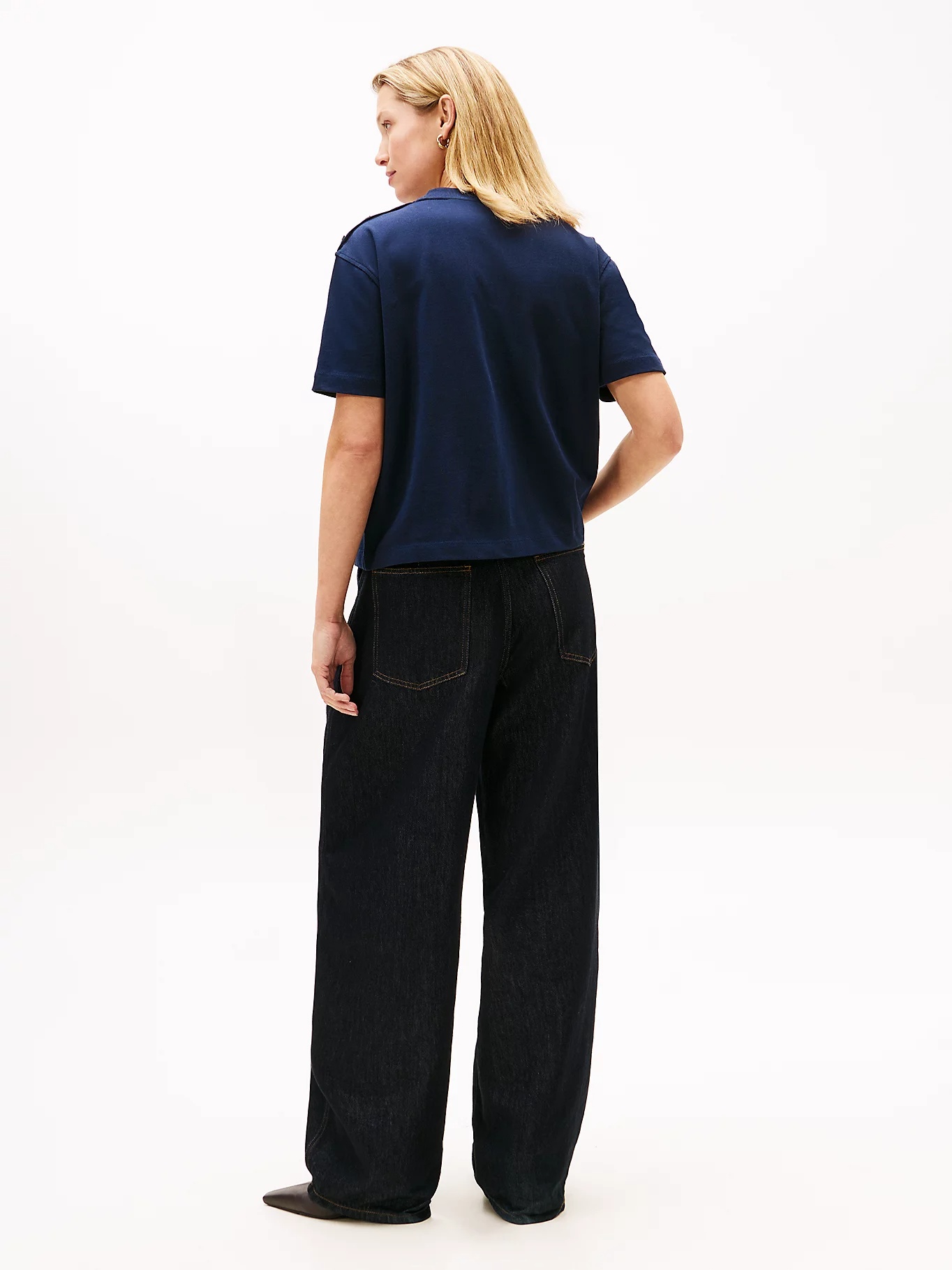 TOMMY HILFIGER - Gold Button Logo Embroidery