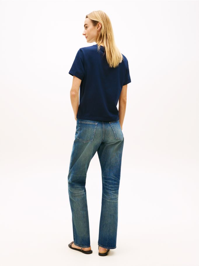 TOMMY HILFIGER - TH Script Crew Neck T-Shirt