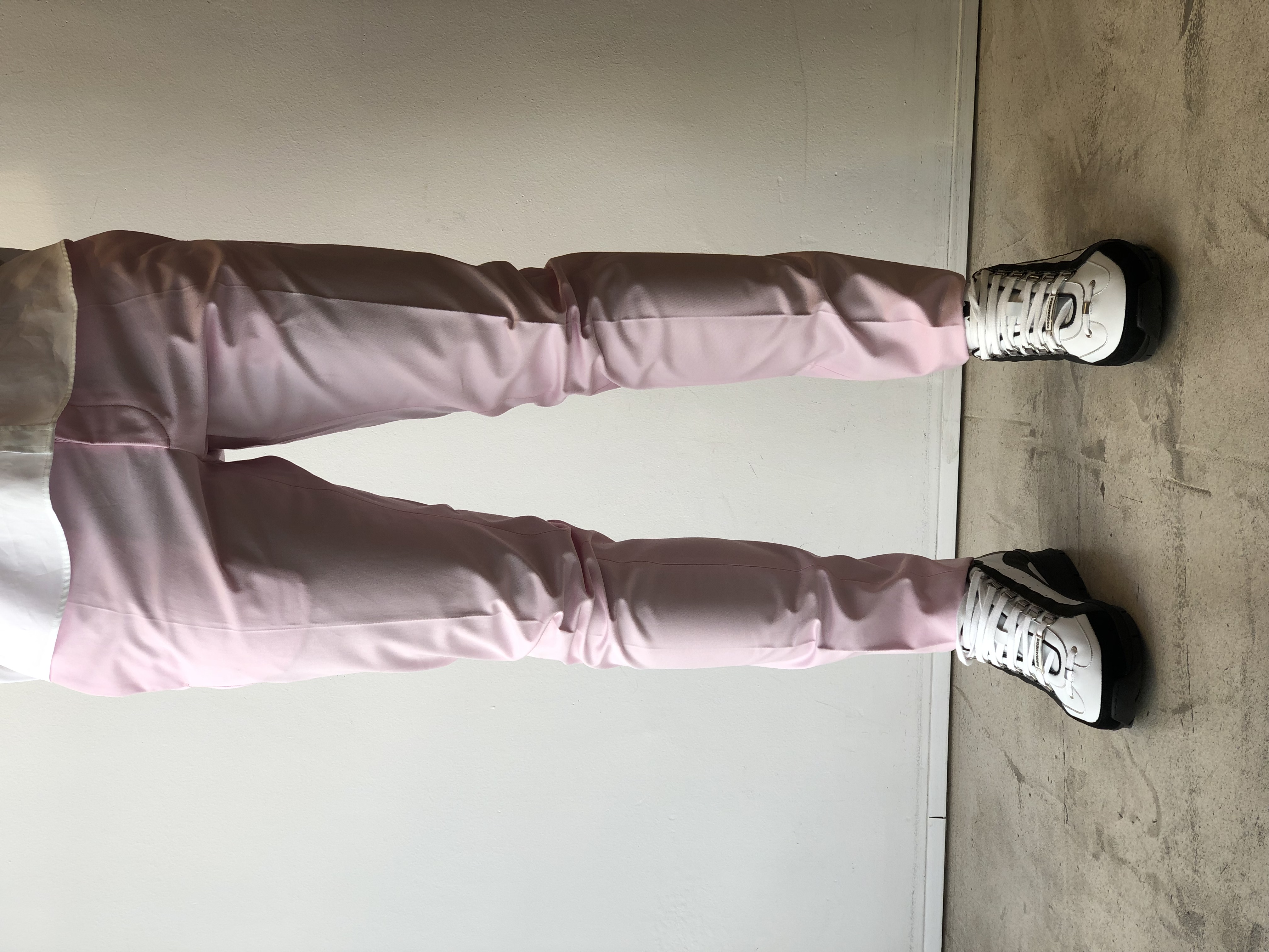 Dsquared Gynaikeia Kai Andrika Royxa Papoytsia Kai A3esoyar